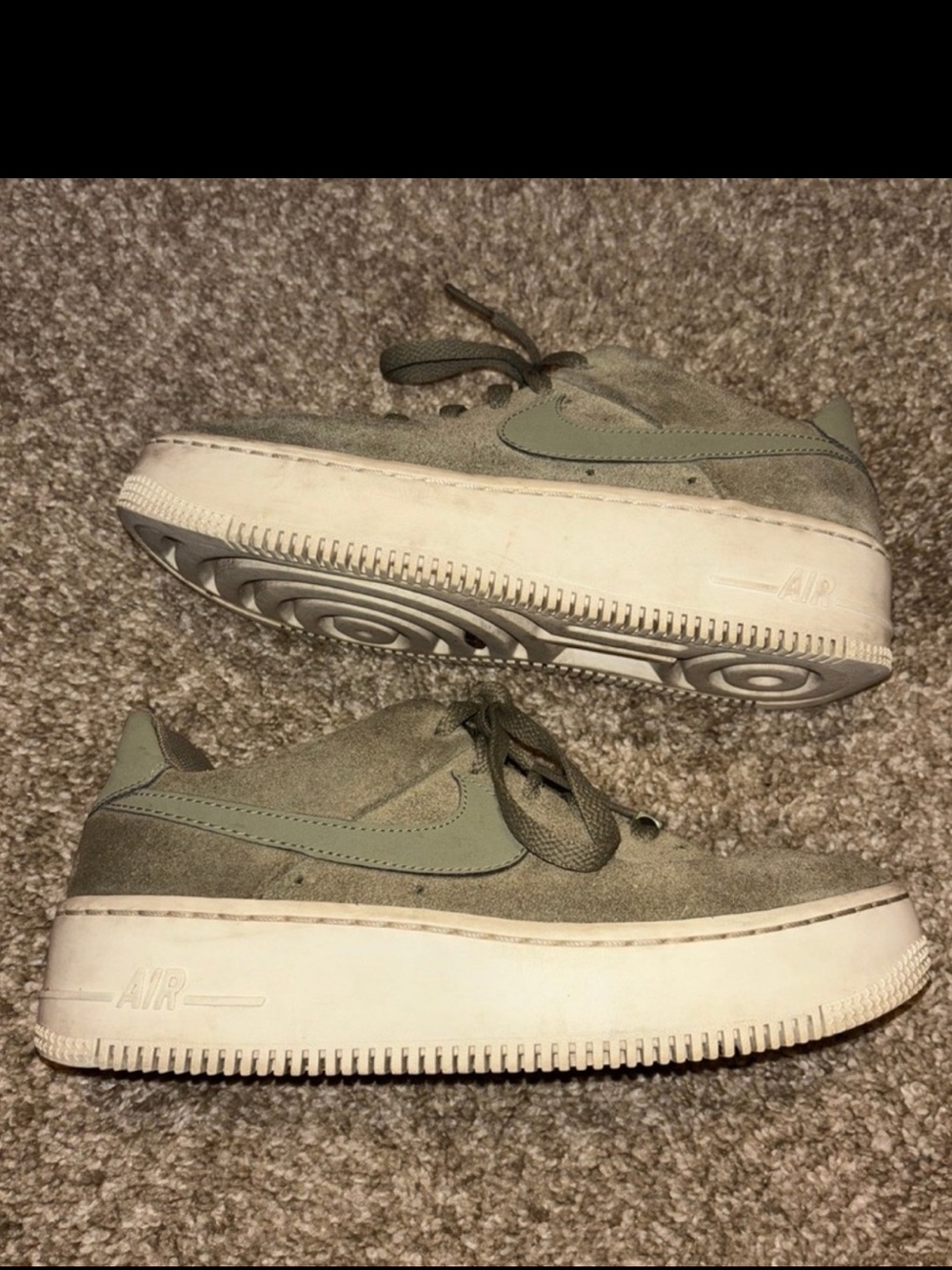 Nike Women’s Sneakers Olive Green Suede Platform Air